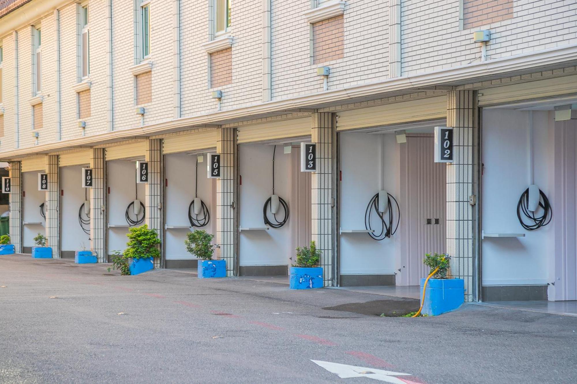 King Motel王者 桃園市旅館177號 Экстерьер фото