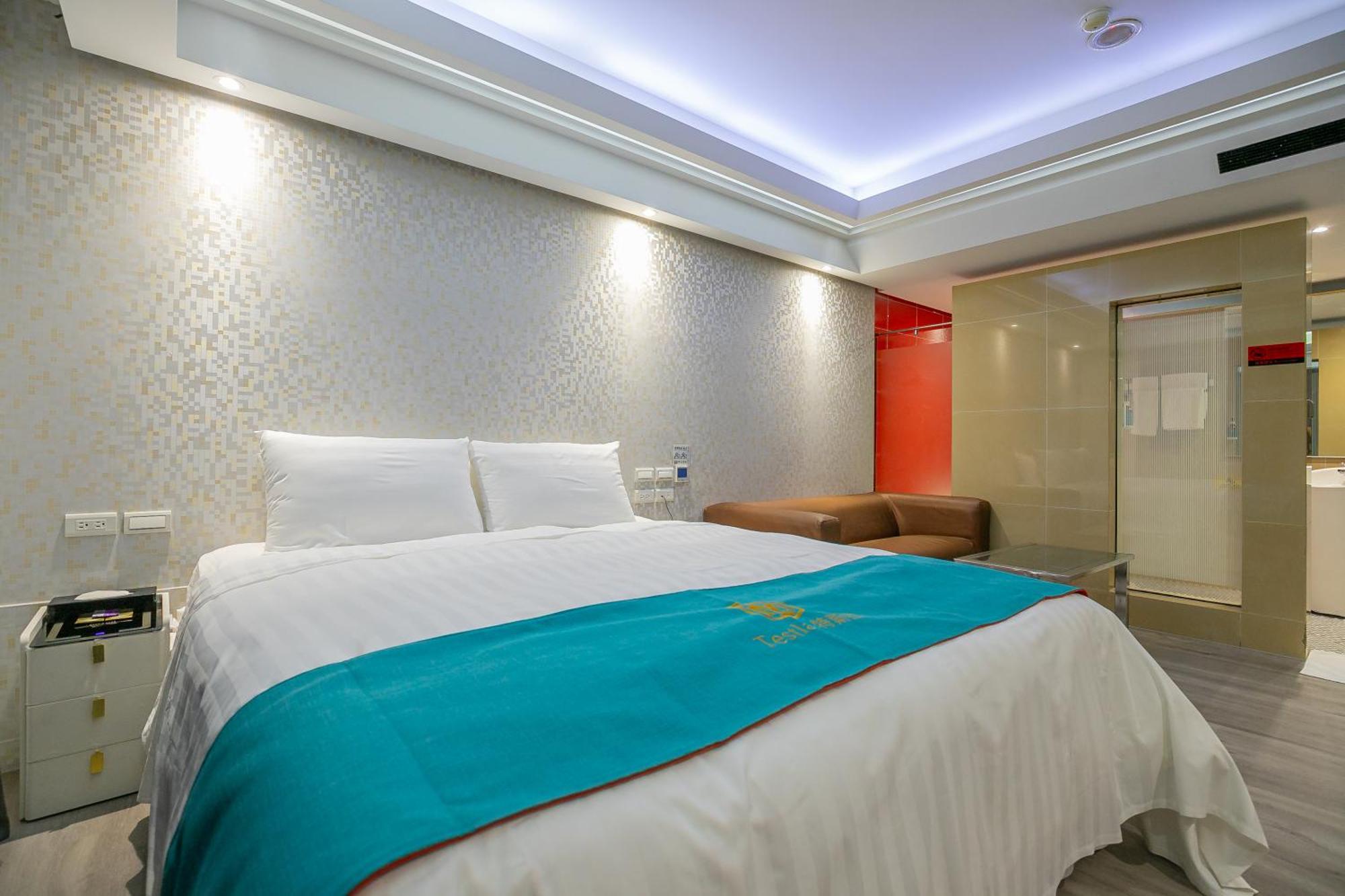 King Motel王者 桃園市旅館177號 Экстерьер фото