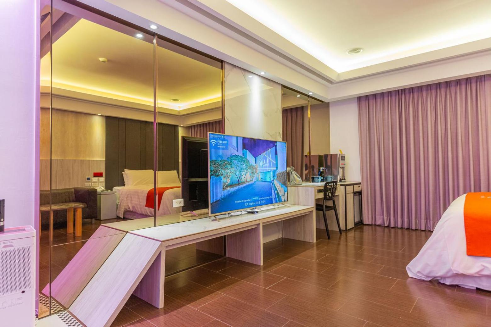 King Motel王者 桃園市旅館177號 Экстерьер фото